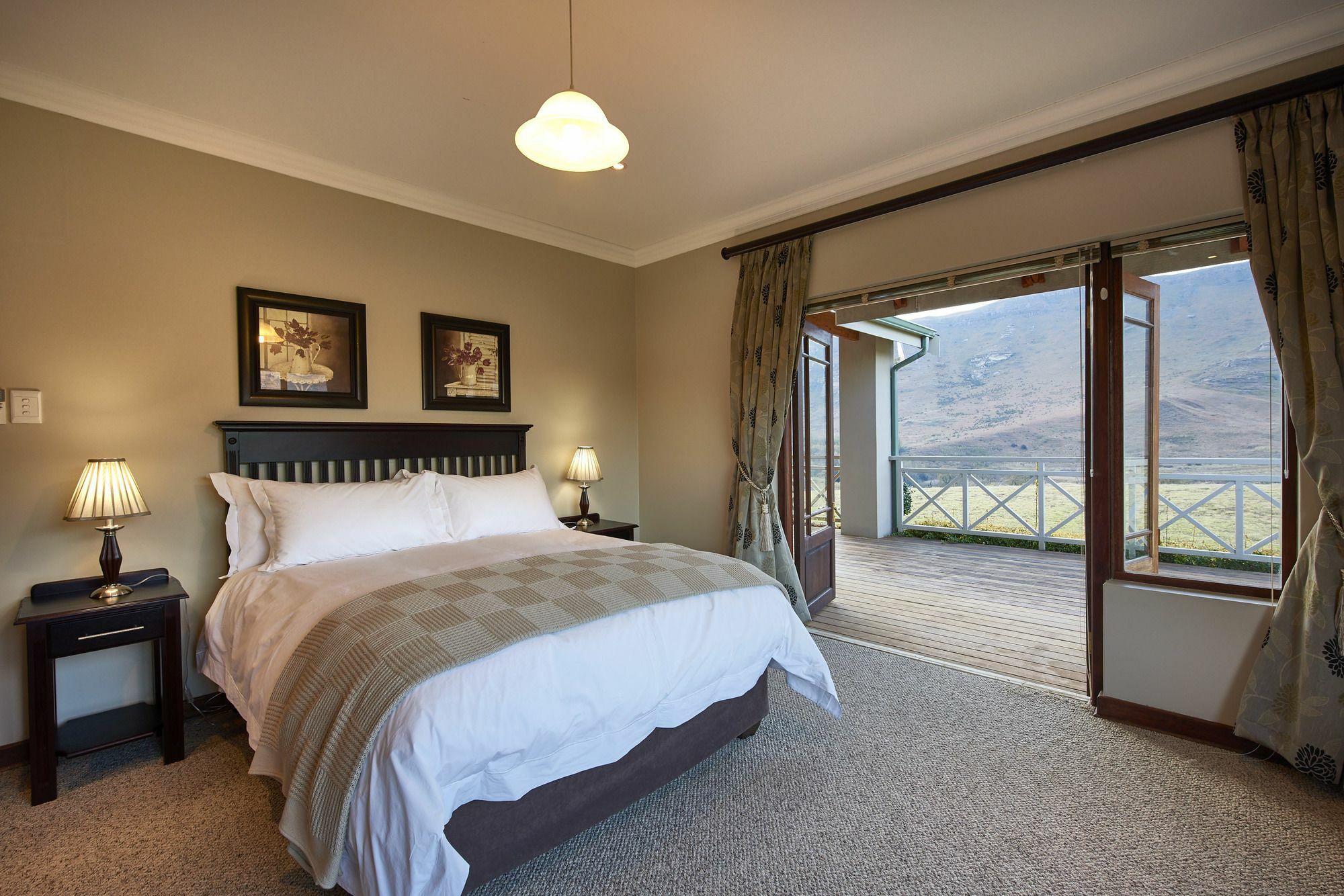 Dynasty Red Mountain Ranch Apartamento Clarens Exterior foto